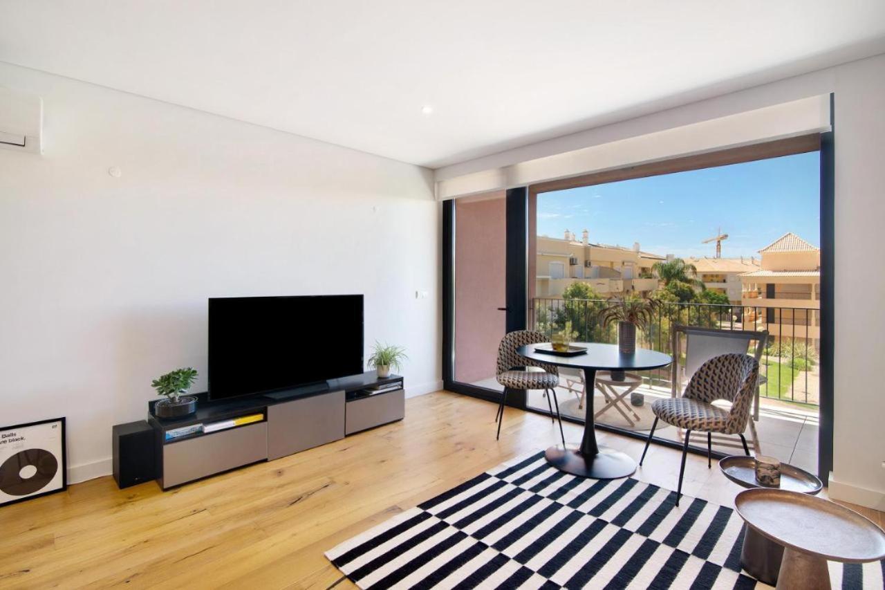 Beautiful Modern Design Condo With Swimming Pool Vilamoura Luaran gambar